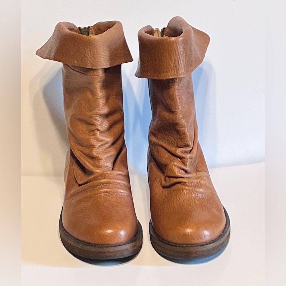 Vintage Eddie  Bauer Brown Leather Boots